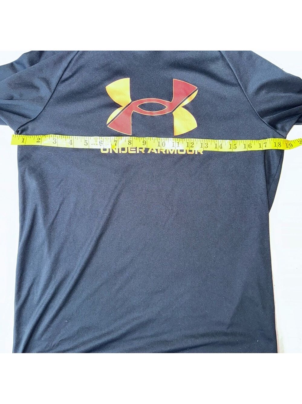 NWOT Youth XLarge Under Armour Pullover Hooded Athletic LS Shirt - Picture 4 of 5